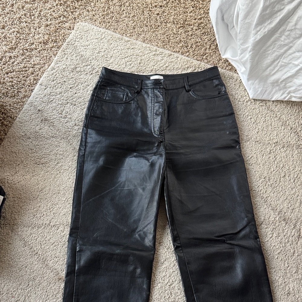 Aritzia Black Straight Leg Pants